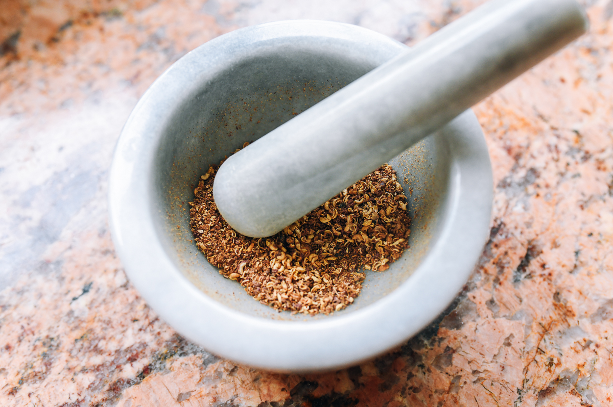 grinding sichuan peppercorns