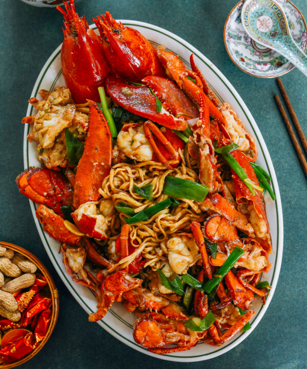Lobster Yee Mein Recipe by thewoksoflife.com